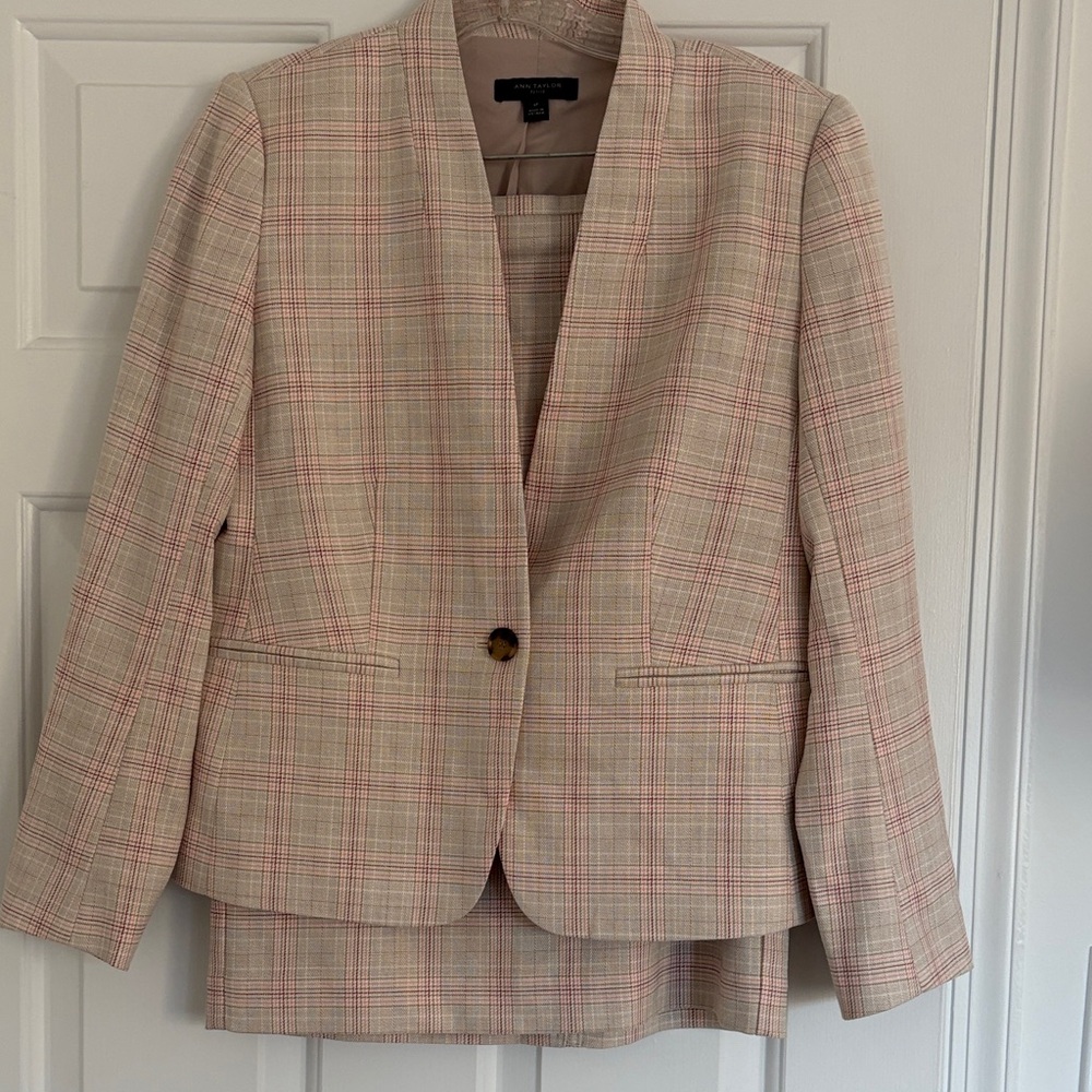Classic Plaid Pencil Skirt Suit